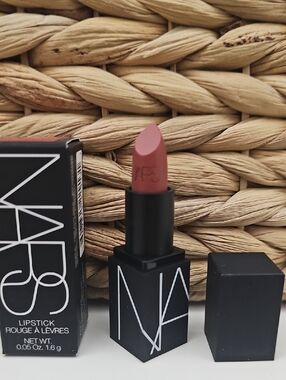 NARS Lipstick in Dusty Rose Nude